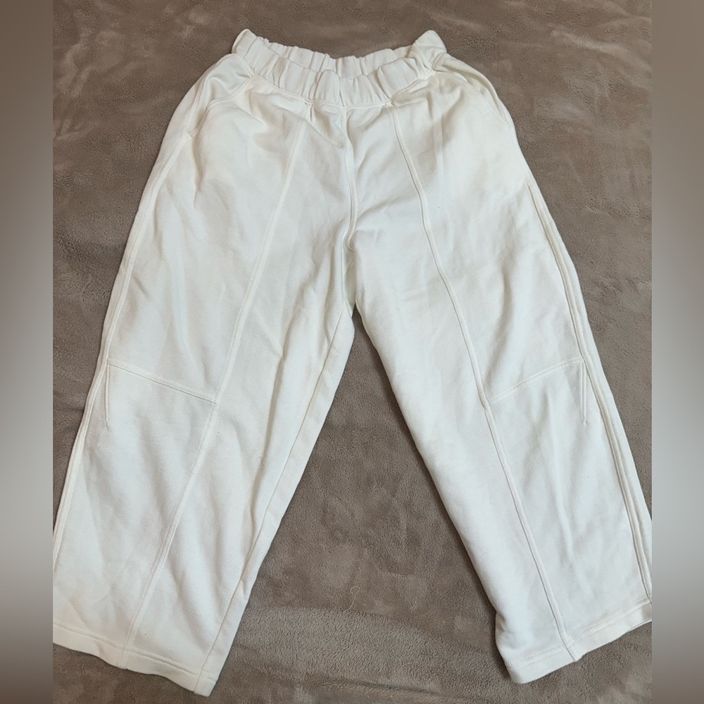 New! Women’s Aerie Barrel Sweatpants, White, Medium